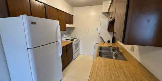 2 Bed/1 Bath Condo in Convenient East Side Location! Gallery 4