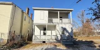 Charming 4bdrm/1.5bth Home Located in Richmond's North Highland Park w/Balcony!! Gallery 51