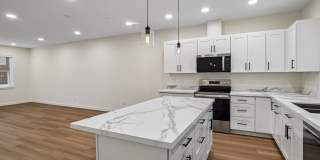 950 Maple Ave - B Gallery 6
