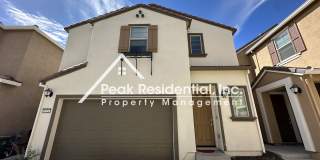 Beautiful Newer Elk Grove 3bd/2.5ba Home with 2 Car Garage Gallery 1