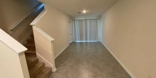 2 Bed- 3 Bath Townhouse Located at Deer Run!  D.R. Horton Townhome Community - 2 WEEKS FREE Gallery 3