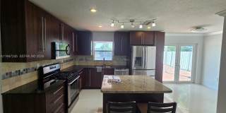 9110 NW 24th Pl Gallery 5