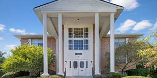 Briarcliff Plaza Gallery 16