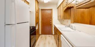 AUGUST PRE-LEASE! 3 bed, 2 bath home in Eastgate! Gallery 10