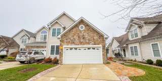 Lavish 4 Bed 3.5 Bath Home With Sunroom  Large Recreation Room In Desired South Riding Gallery 1