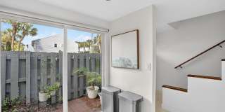 1953 NE 15th Ave Gallery 10