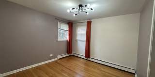 6118 W Gunnison Street Gallery 8