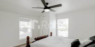 4 Bedroom Home with 2.5 Bathrooms on a Corner Lot near Plaza District 4 Bedroom Home with 2.5 Bathrooms on a Corner Lot near Plaza District Gallery 28