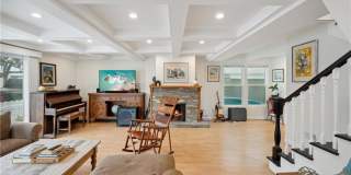 214 Walnut Street Gallery 2