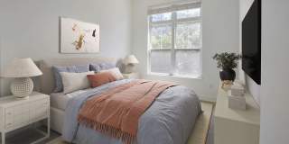Luna Upper Westside Gallery 12