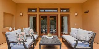 2491 Spring Mountain Road Gallery 48