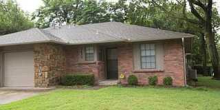NO PETS ALLOWED: Wonderful 2 bedroom, 2 bath duplex unit has been well-maintained. Quiet midtown Tulsa neighborhood. Gallery 1