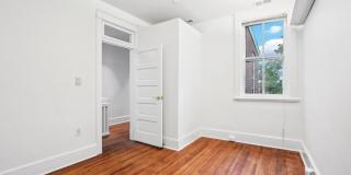 1411 KING Street Gallery 33