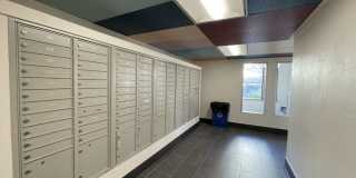 The Executive House Gallery 16