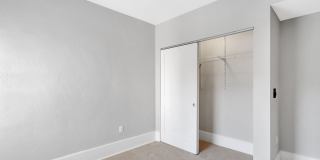 Linwood Apartments Gallery 16