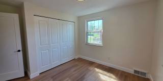 Fully Updated 3-bedroom, 2-bathroom house for rent in North Allegheny School District! Gallery 13