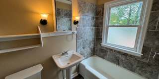 Charming 3 Bedroom Home With Fireplace and 2-Car Garage in Moline! Gallery 12