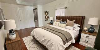 342 N Newberry Street Gallery 1