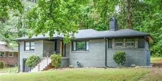 336 Simpson Terrace NW Gallery 1