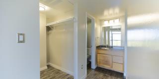 230 West Alabama Apartments Gallery 20