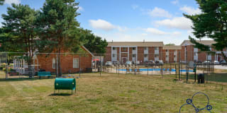 Colonial Village Gallery 12