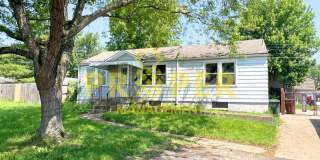 Gorgeous Kettering Home Close to Everything! Gallery 1