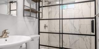 Modernized 3 Bedroom Home Near Mueller ~ Huge Backyard & Deck Gallery 6