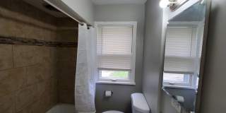 Charming 4-Bedroom Property in Prime Location Gallery 24
