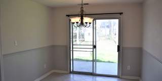 Cute Ranch Style Home - Fenced Yard Gallery 9