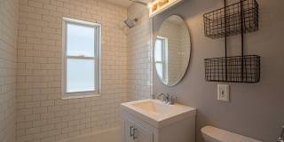 3 Bed Home in the Heart of Whitefish Bay Gallery 10