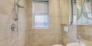 583 Massachusetts Avenue Gallery 18