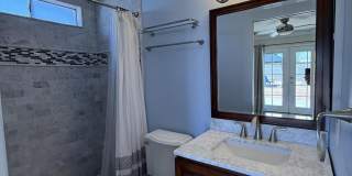 4032 E Hartford Avenue Gallery 21