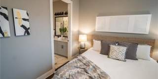 1052 Fraser Street unit: 1052 Gallery 19