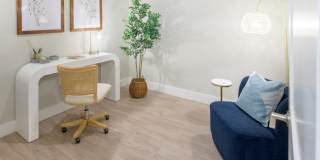 Atlee Square Gallery 12