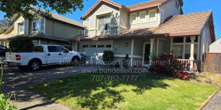 Beautifully updated 3bd/2.5 bath, East Petaluma~ 1736 Burgundy Court Gallery 1