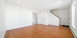 237 North St Gallery 4