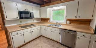 Red Bank home with Huge Garage minutes to Downtown Chattanooga! Gallery 10