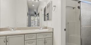 Silverado Ranch 1 story 2 bedroom, 2 bathroom house Gallery 14