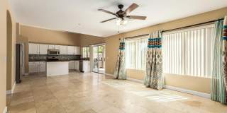 10441 E Hillery Drive Gallery 12