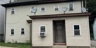 16 Kittanning St Gallery 1