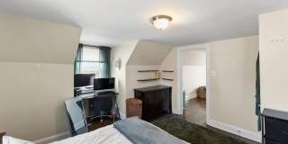 12 W 5TH Street Gallery 14