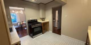 1124 S Richmond Avenue Gallery 3