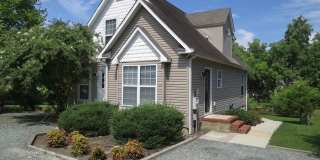 310 Davie Road Gallery 1