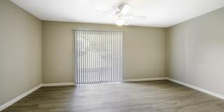 Pine Ridge Apartments Gallery 8
