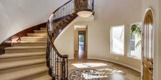 Beautiful 4 bedroom, 4.5 bathroom Home in the Varadero Community Gallery 11