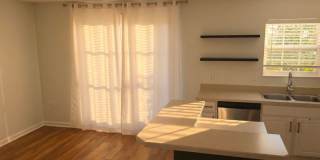 3 Bed Updated Condo Gallery 18