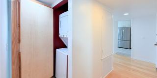 1129 Larrabee St Gallery 11