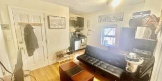 20 Bartlett Pl. Gallery 1