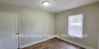 400 Walnut St Gallery 17