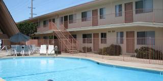 Kensington Gallery 2